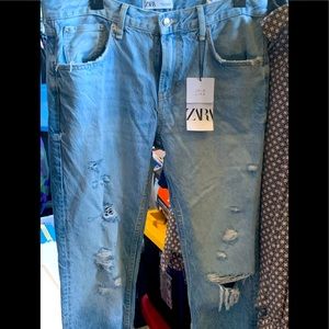 Zara women’s jeans destructed style